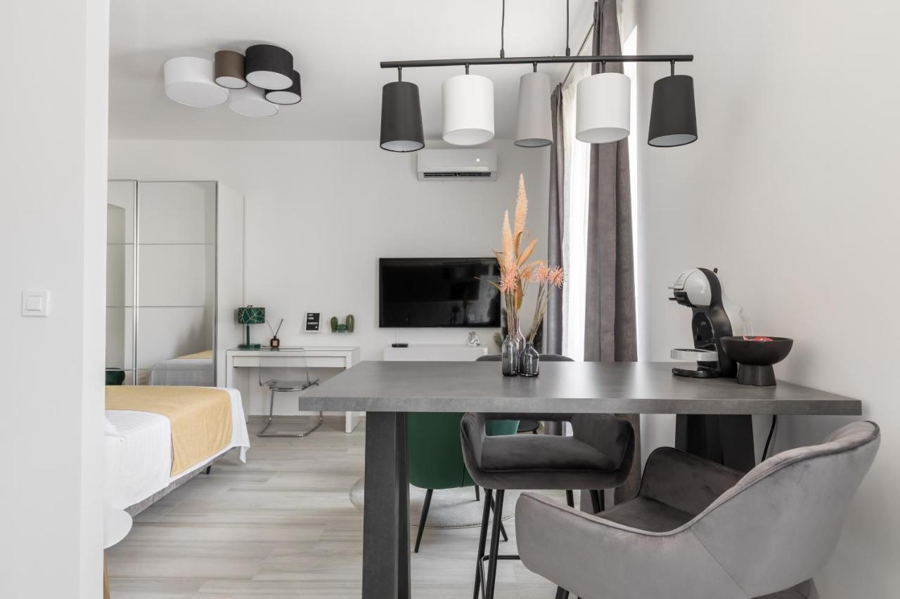 Studio Apartment Home Сплит Екстериор снимка