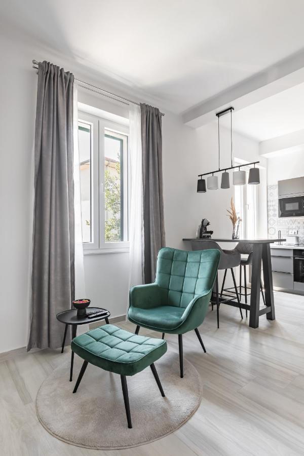 Studio Apartment Home Сплит Екстериор снимка