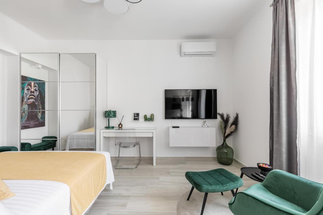 Studio Apartment Home Сплит Екстериор снимка